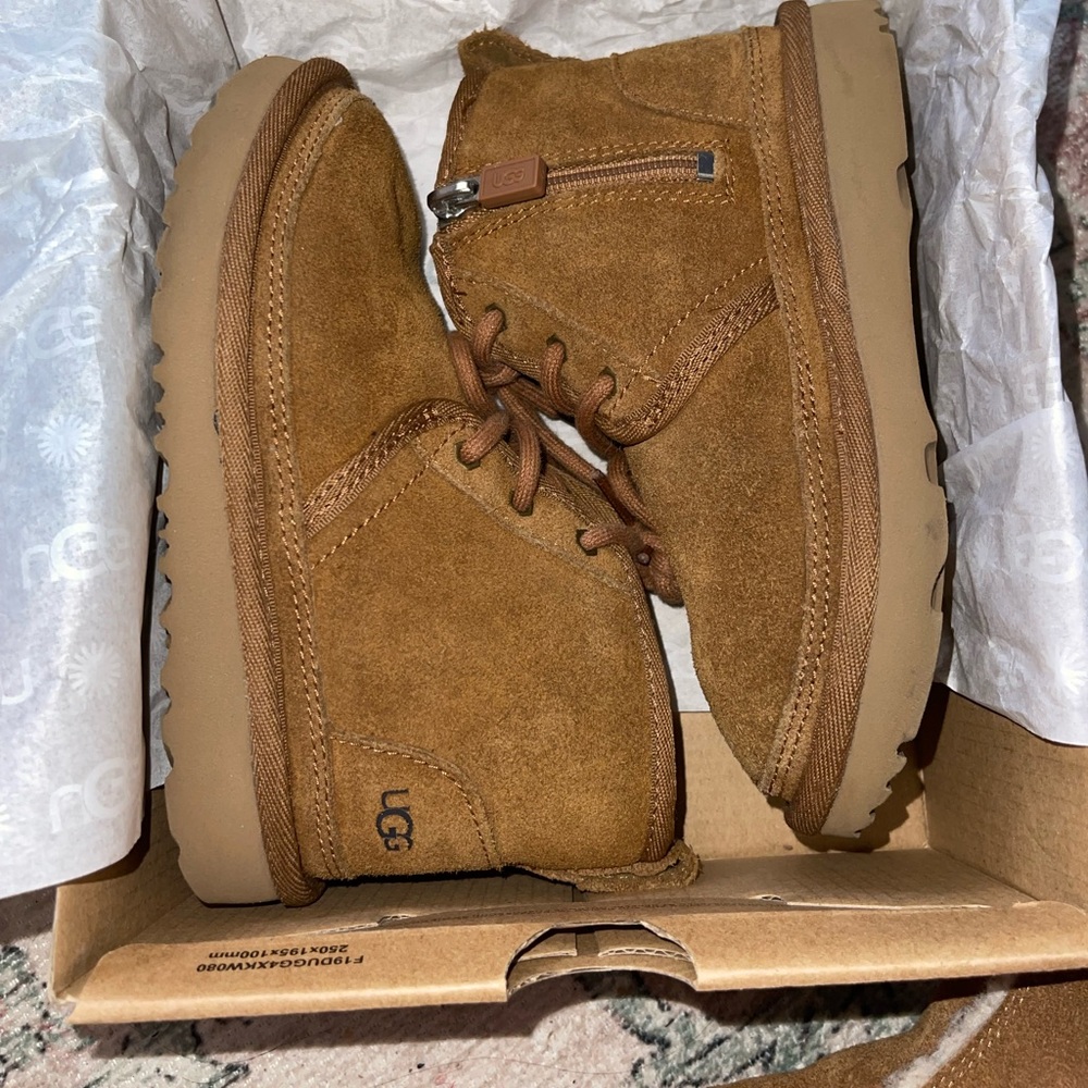 Ugg toddler Neumel II